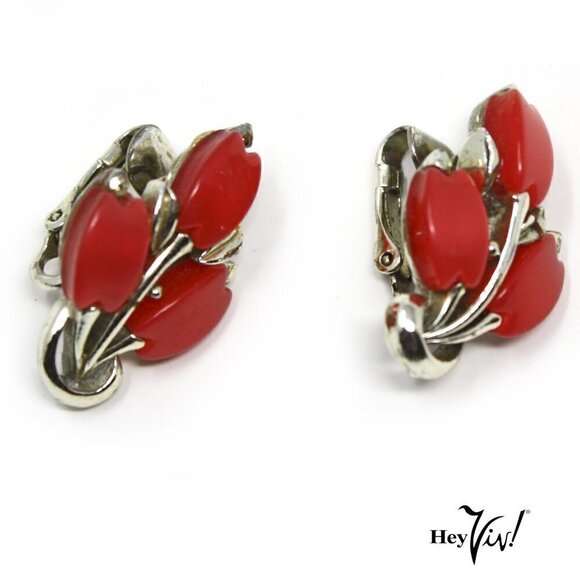 Vintage Coro Clip On Earrings - Red Thermoset Tulips in Silver Tone - Hey Viv - Picture 3 of 4
